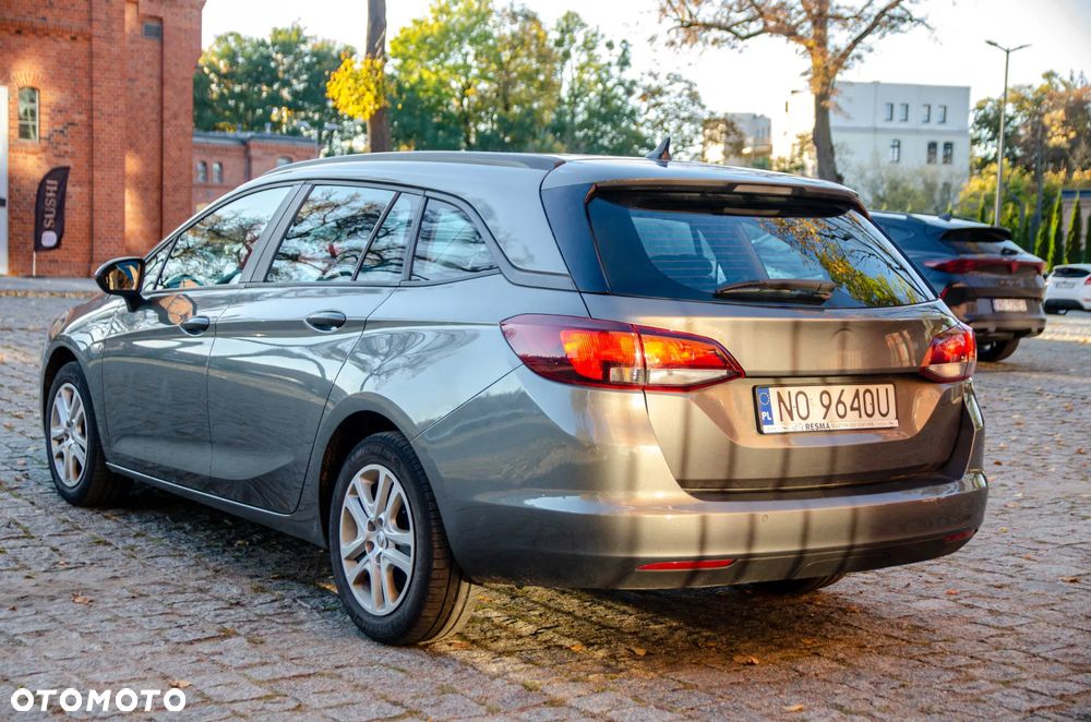 Opel Astra - 3
