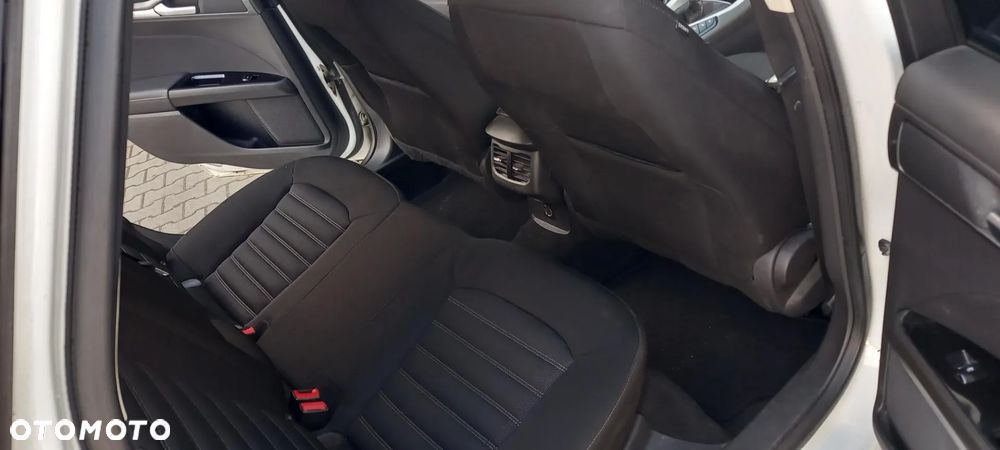 Ford Mondeo 2.0 TDCi Allrad Trend - 20