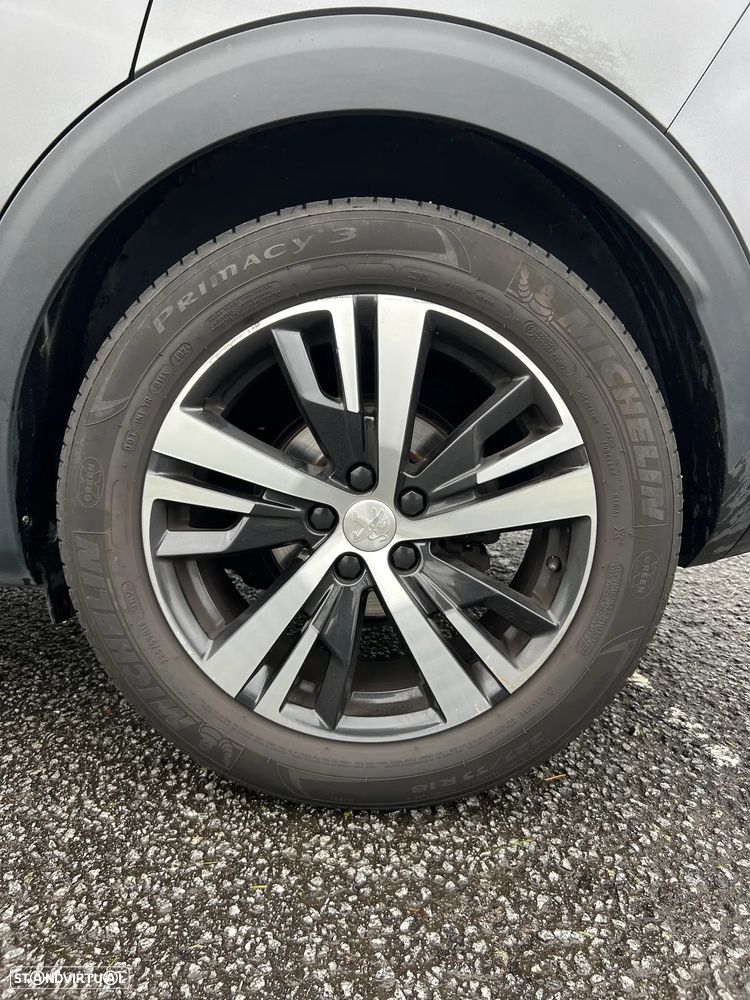 Peugeot 3008 BlueHDi 120 Stop & Start EAT6 Allure - 32