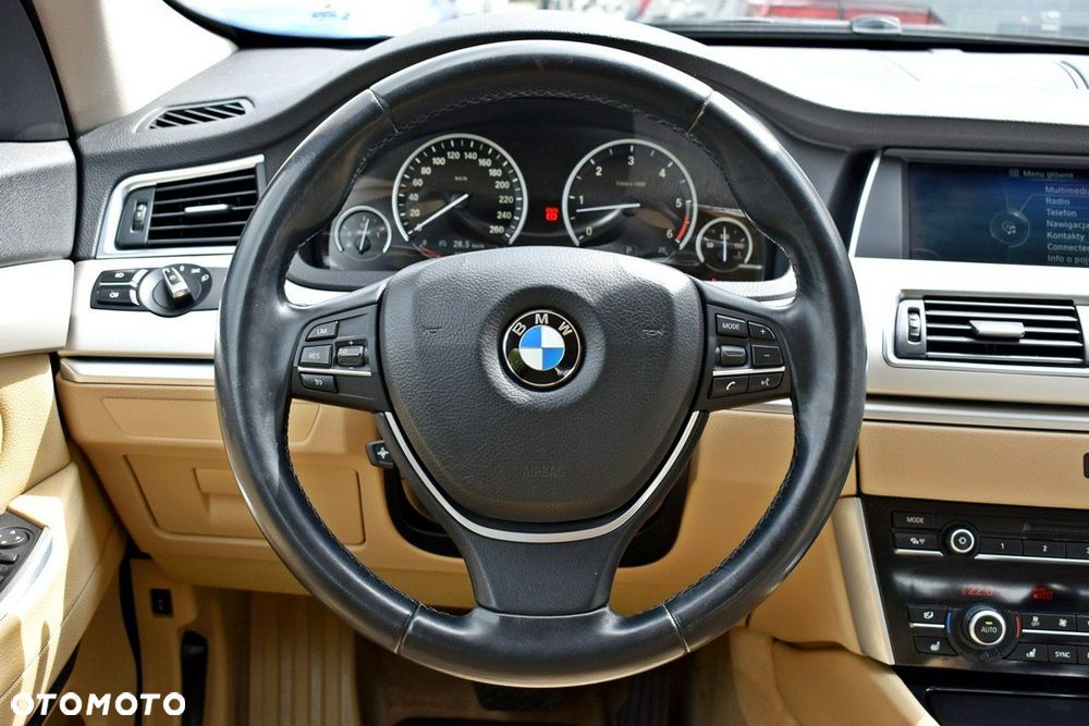 BMW 5GT 530d xDrive - 16