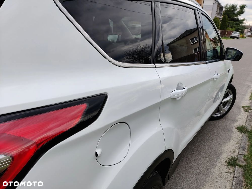Ford Kuga 2.0 TDCi AWD Titanium - 32