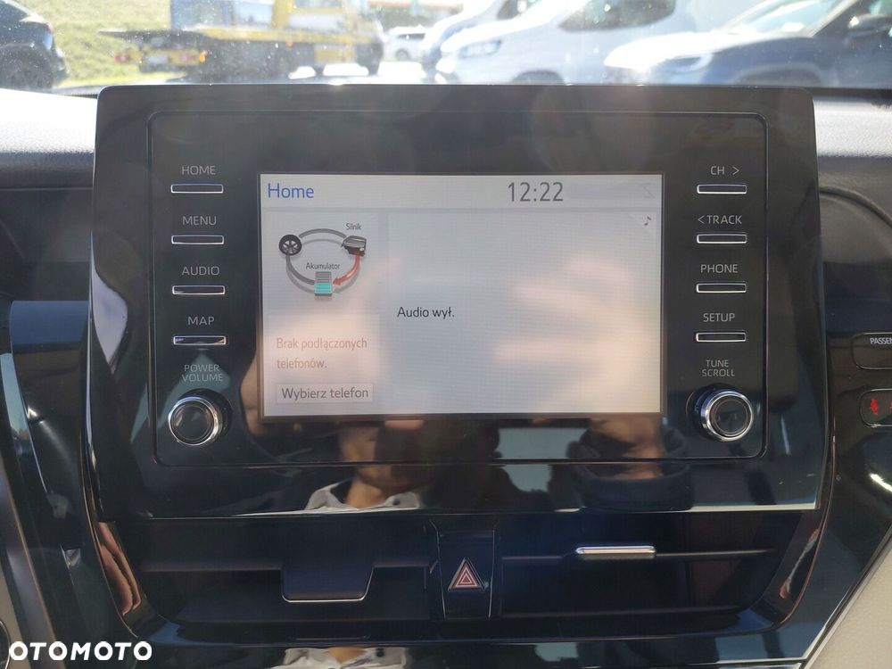 Toyota Camry 2.5 Hybrid Comfort CVT - 18