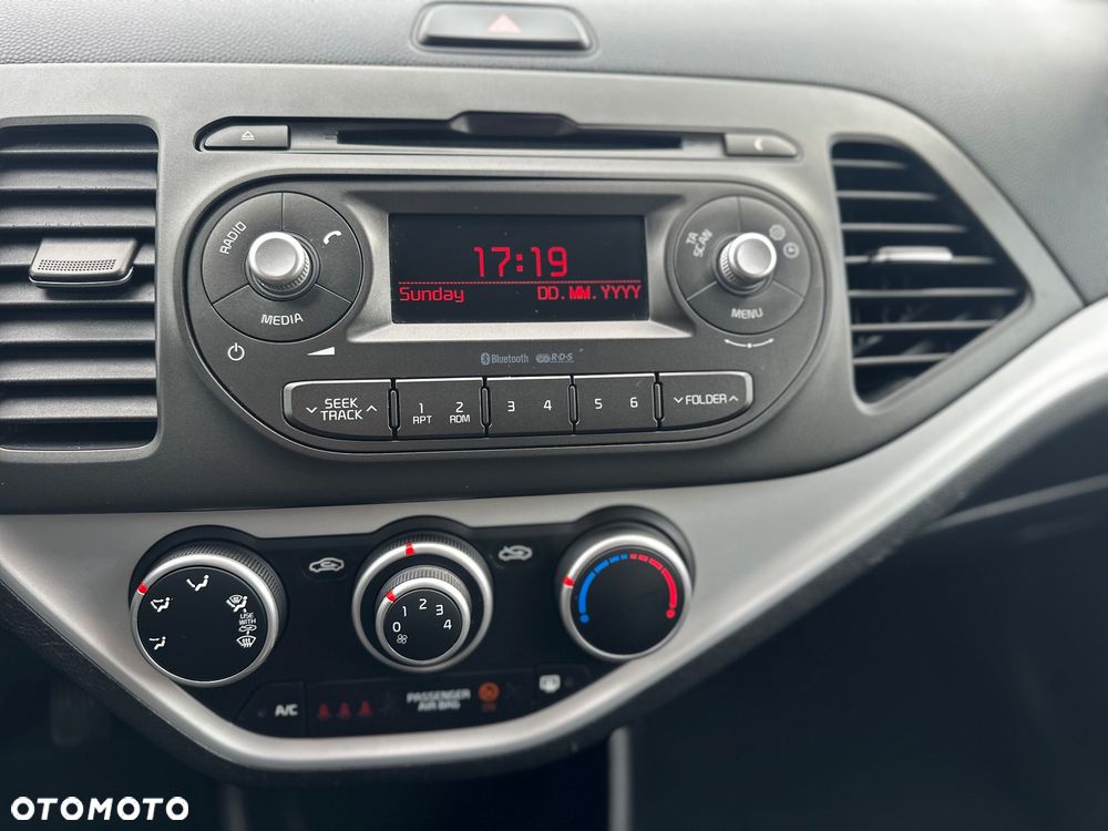 Kia Picanto 1.0 L - 17