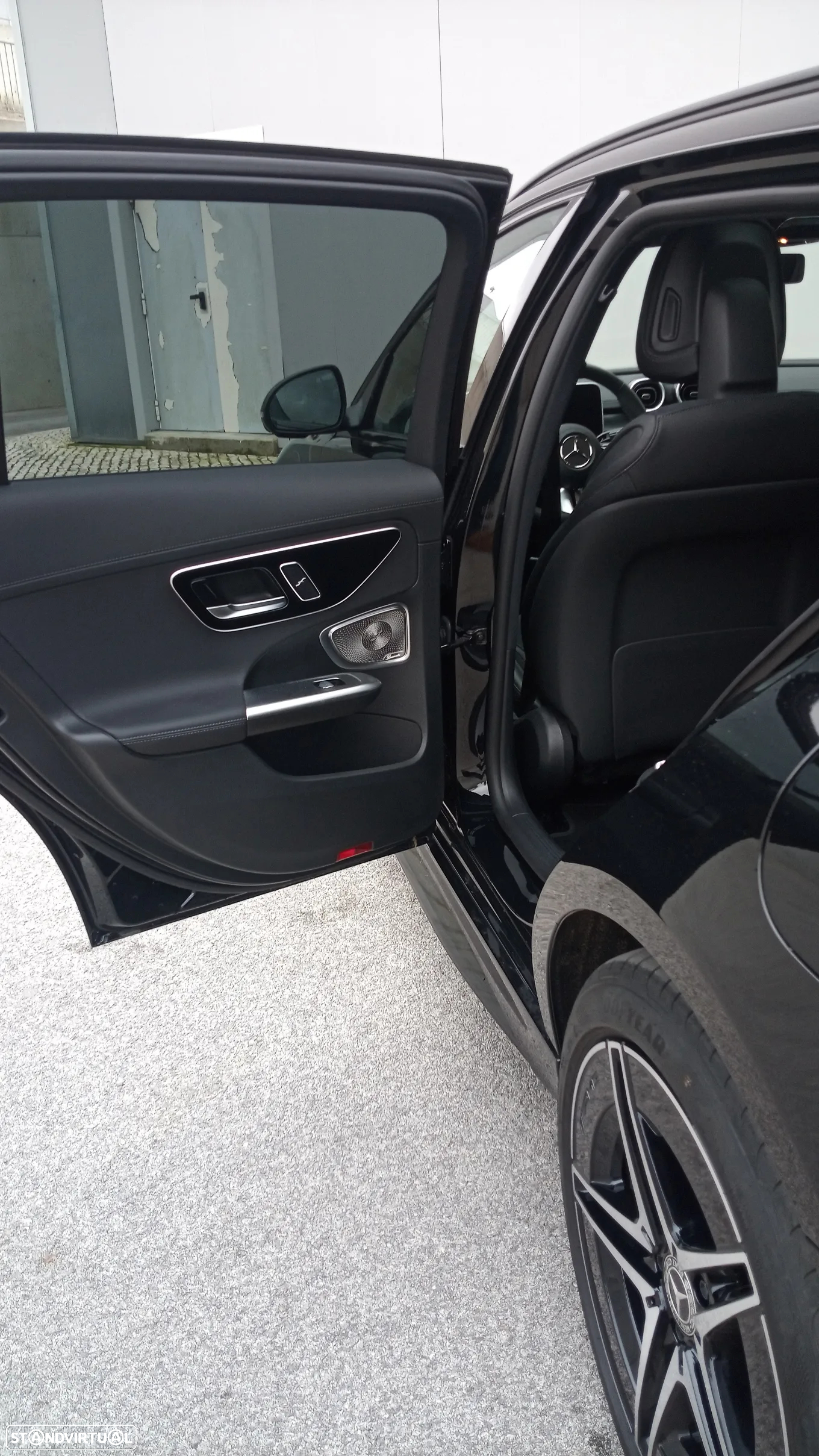 Mercedes-Benz C 300 de AMG Line - 35