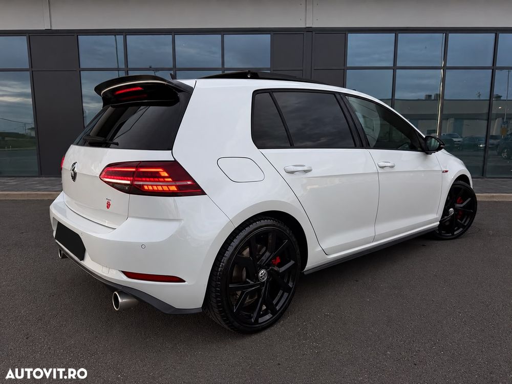 Volkswagen Golf GTI 2.0 TSI OPF DSG Performance - 6