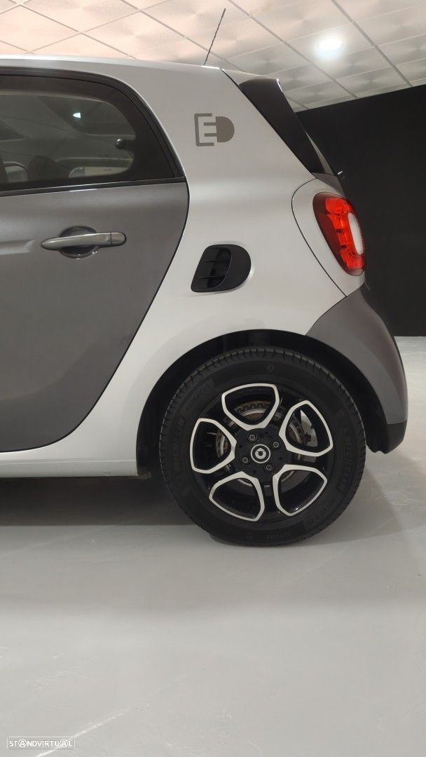 Smart ForFour Electric Drive Prime - 25