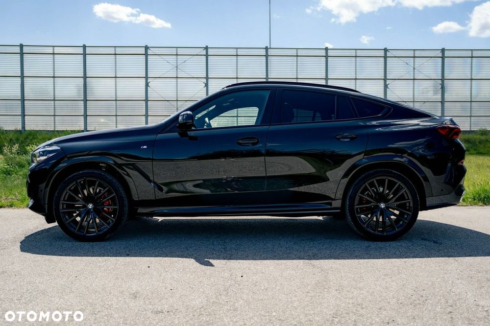 BMW X6 xDrive40i - 10