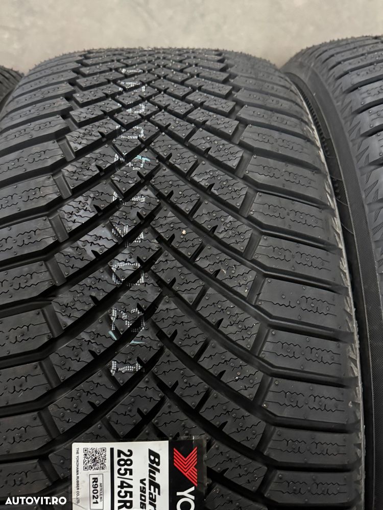 Vând 4 anvelope 285/45/21 Yokohama de iarnă noi - 4