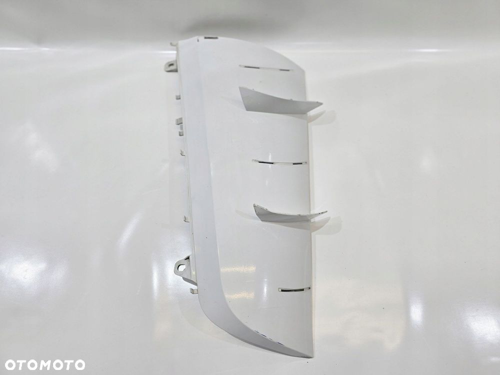 narożnik owiewka polik kabiny prawy mercedes actros mp4 a9607510730 - 1