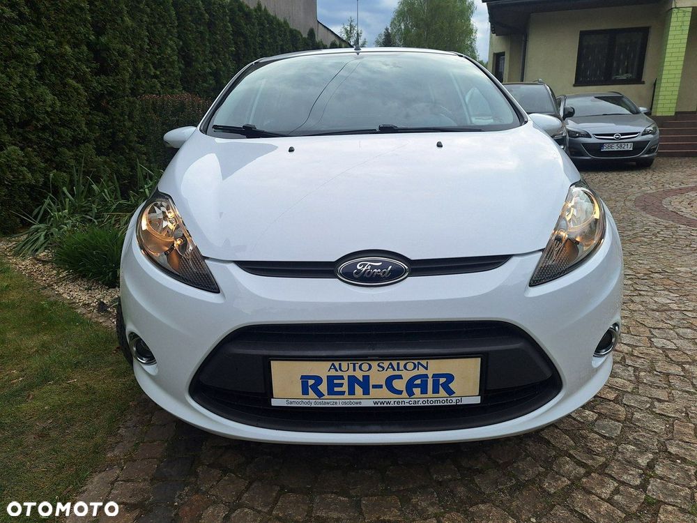 Ford Fiesta - 40