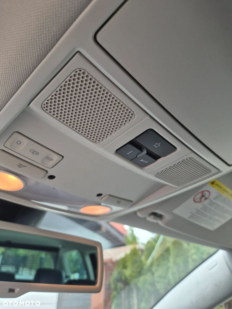 Volkswagen Passat 2.0 TDI 4Motion Highline - 24