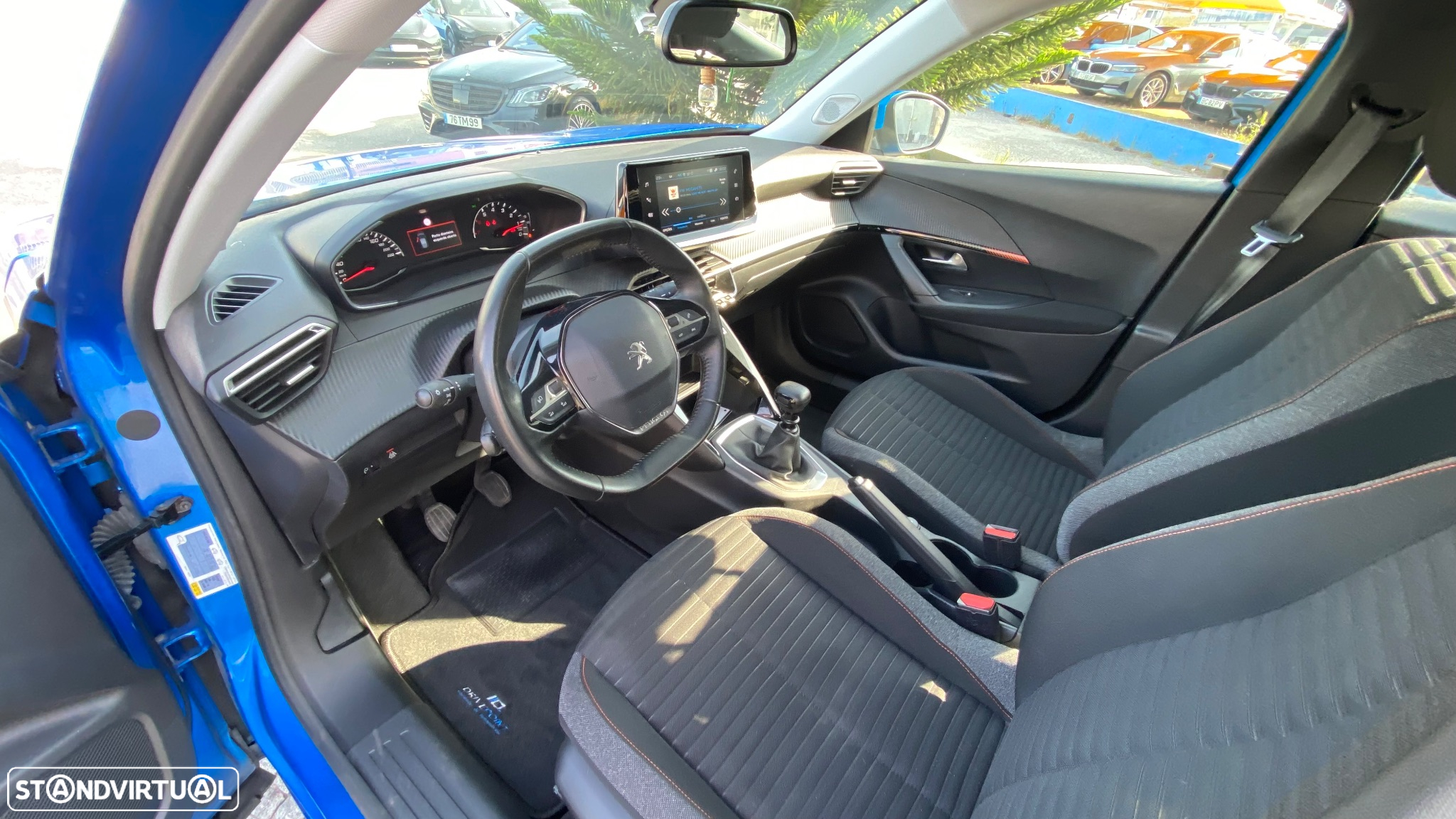 Peugeot 2008 1.2 PureTech Active - 21