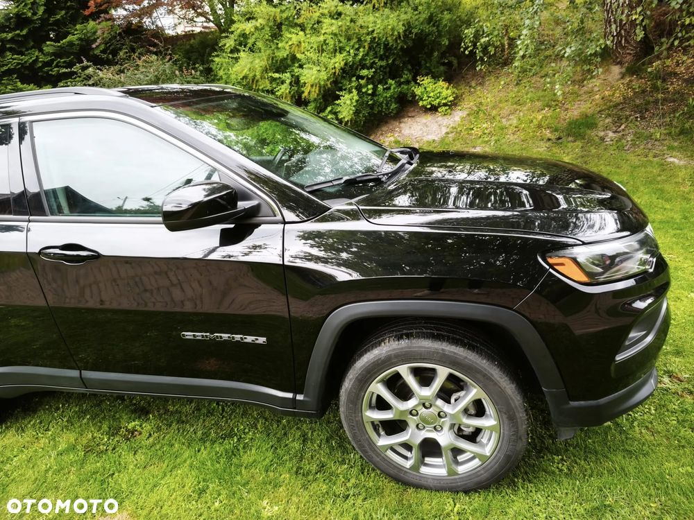 Jeep Compass - 2