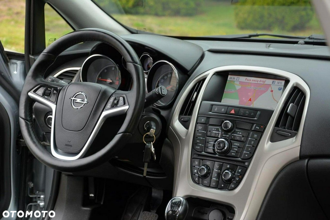 Opel Astra - 20