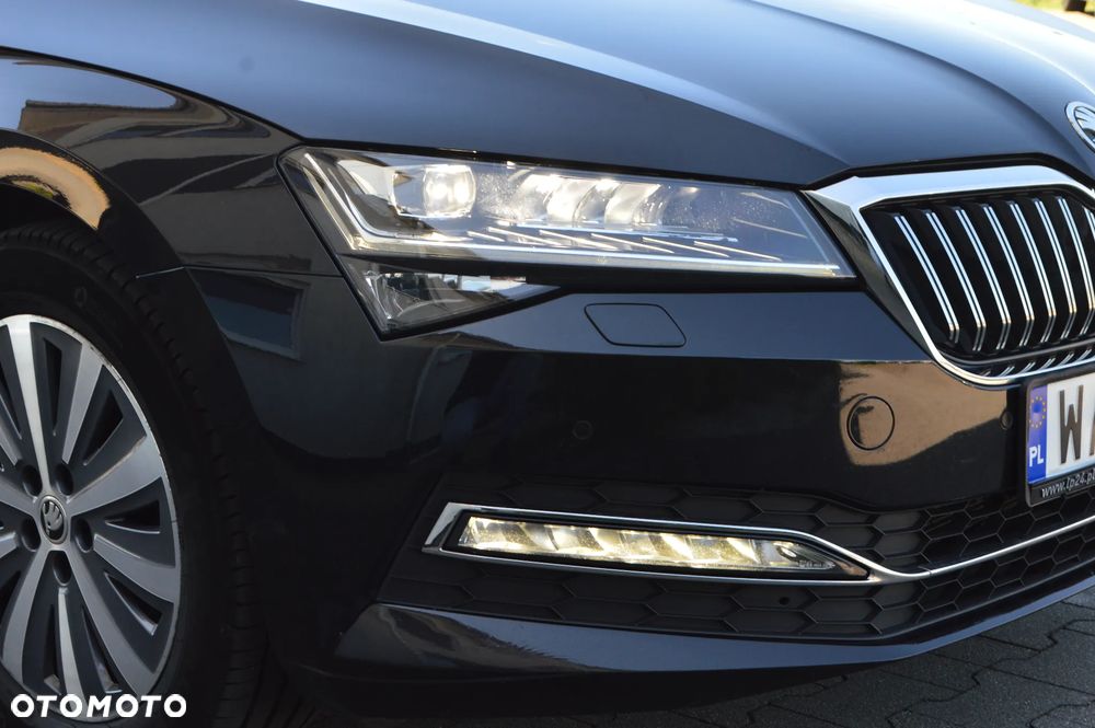 Skoda Superb 2.0 TDI SCR 4x4 Style DSG - 28