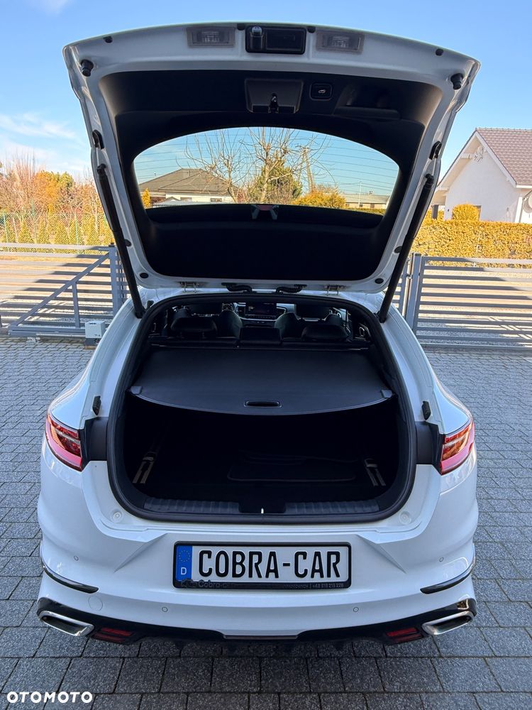 Kia ProCeed 1.6 T-GDI GT DCT - 16