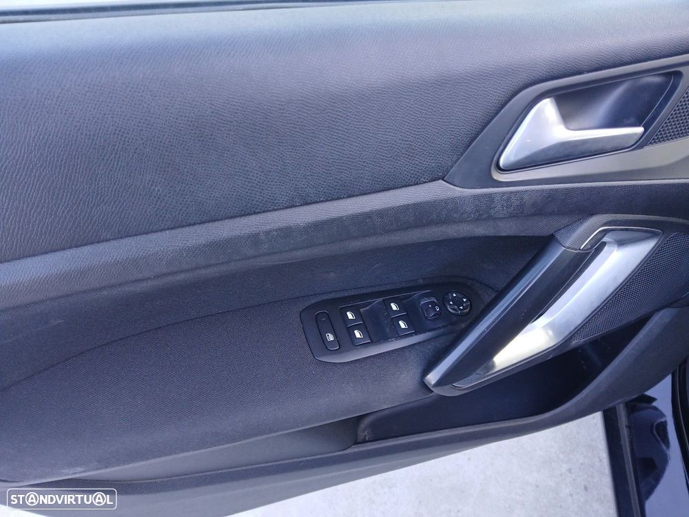 Peugeot 308 SW 1.5 BlueHDi Active - 15