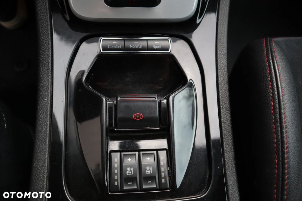 Ford S-Max - 11