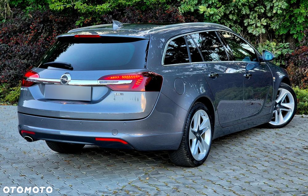 Opel Insignia 2.0 CDTI Cosmo - 16