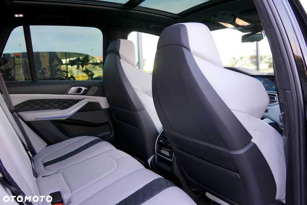 BMW X5 M Competition - 23