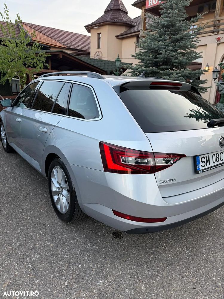 Skoda Superb 1.5 TSI DSG Ambition - 4