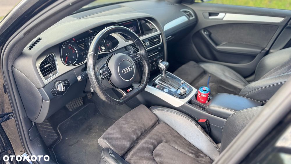 Audi A4 Avant 2.0 TDI DPF quattro S tronic S line Sportpaket - 8