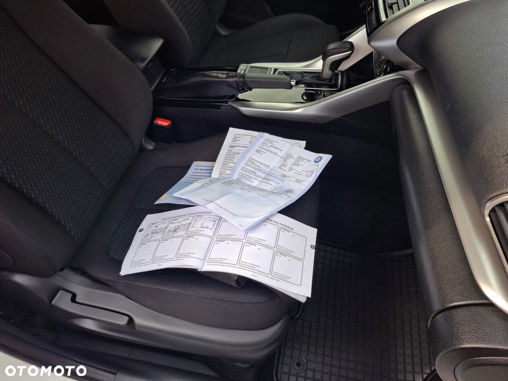 Mitsubishi Eclipse Cross 1.5 T-MIVEC ClearTec CVT 2WD Intro Edition - 36