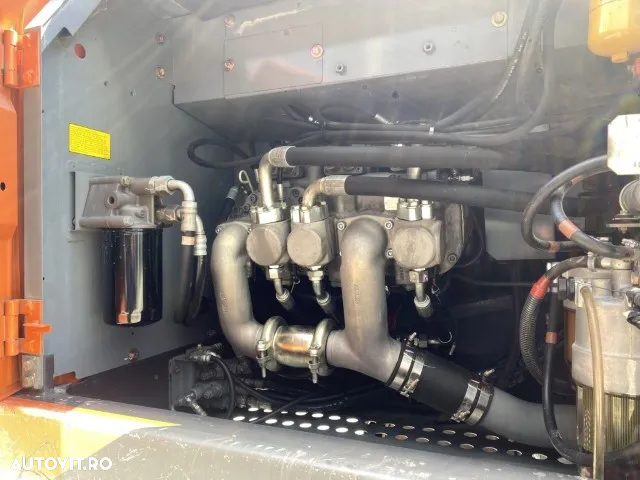 Hitachi ZX 290LC-5B - 16