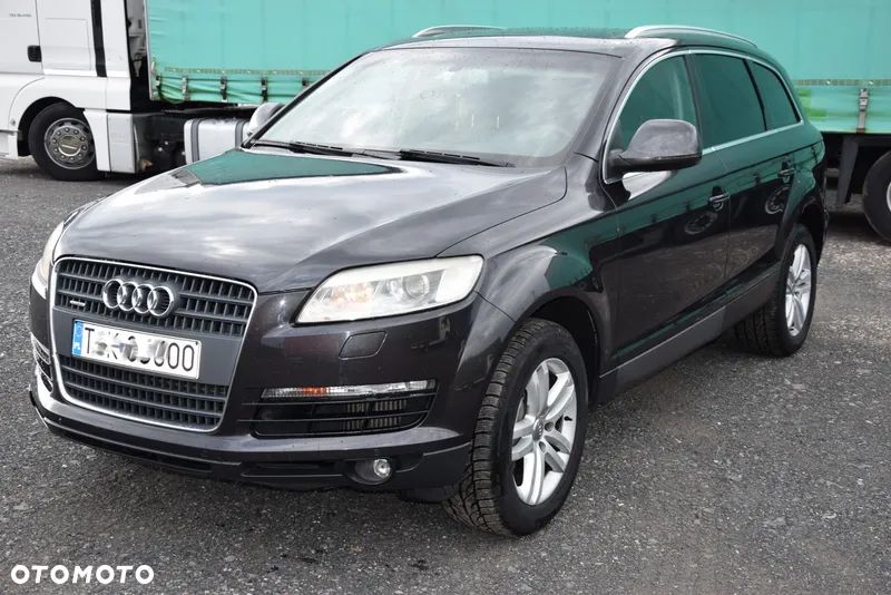 Audi Q7 3.0 TDI DPF quattro tiptronic