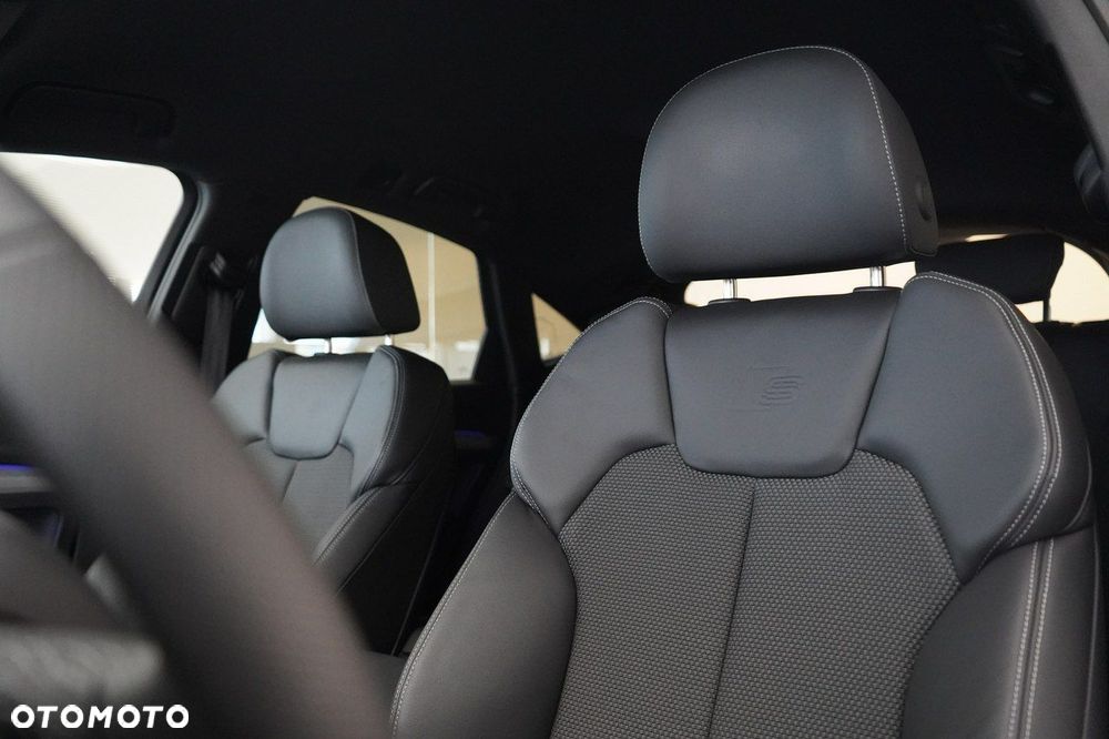 Audi Q5 Sportback - 8