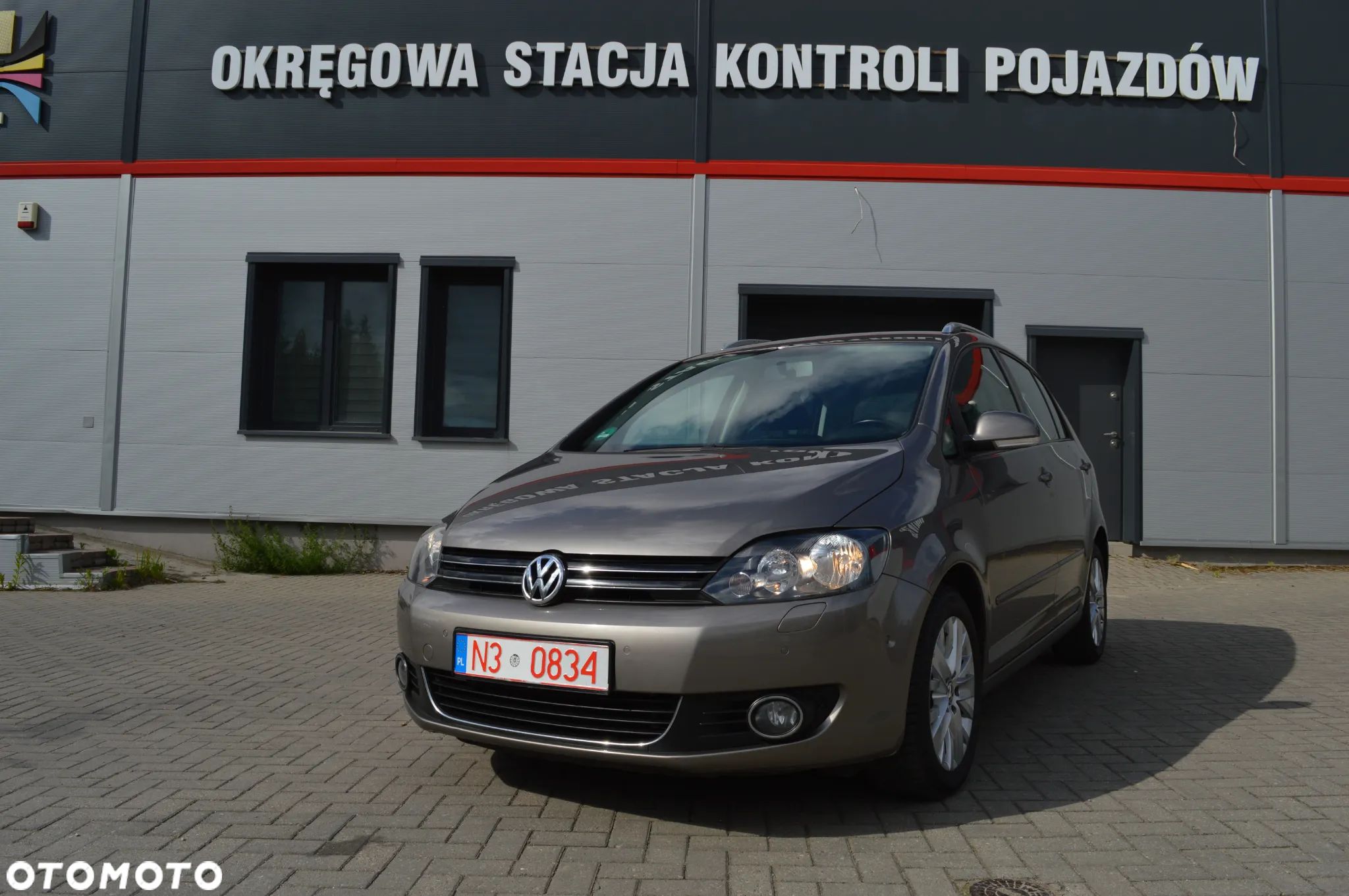 Volkswagen Golf Plus 1.6 TDI BlueMot Comfortline - 1