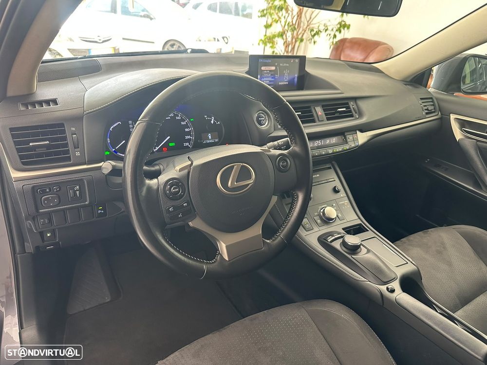 Lexus CT 200h Business - 19