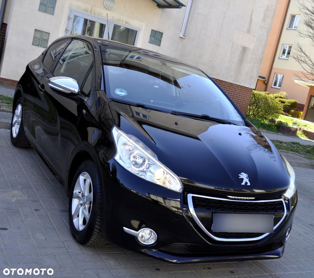Peugeot 208 82 PureTech Style - 16