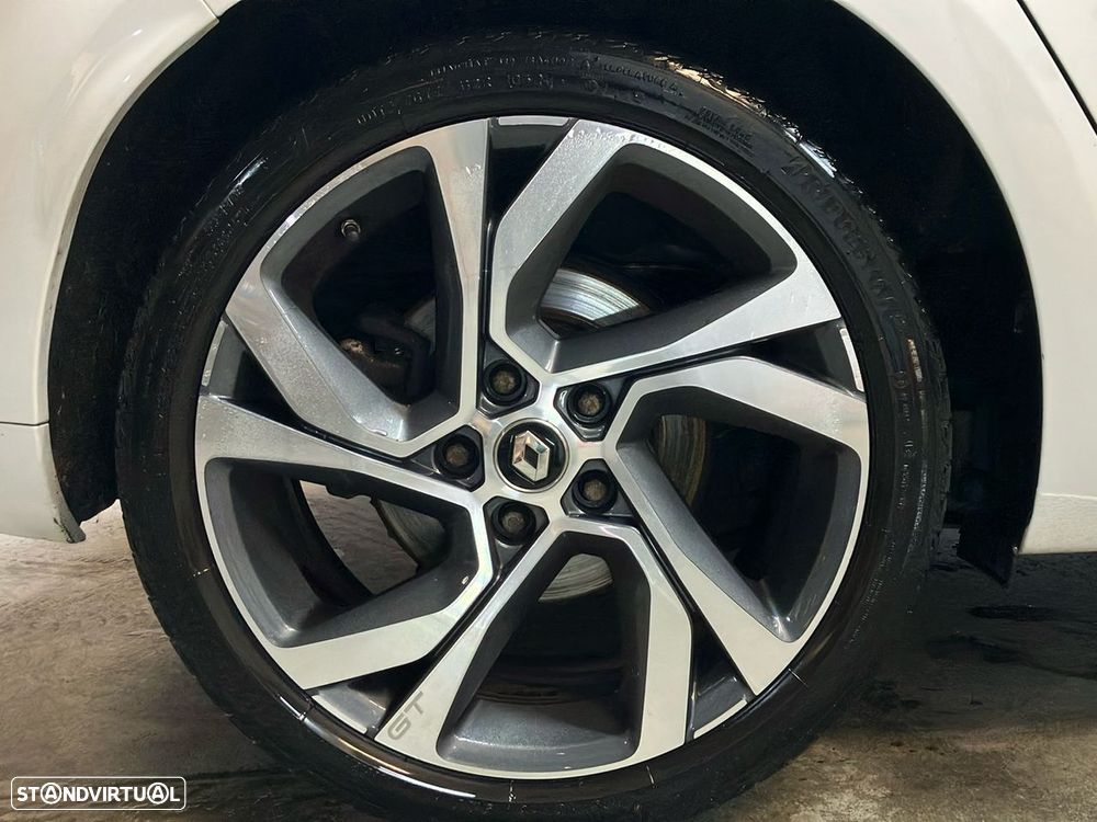 Renault Mégane 1.6 TCe GT EDC - 24