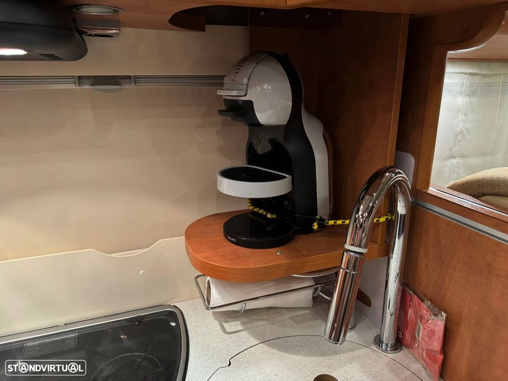 Carthago Chic C-Line 5.0 3.0JTD  (CAMA CENTRAL) - 23