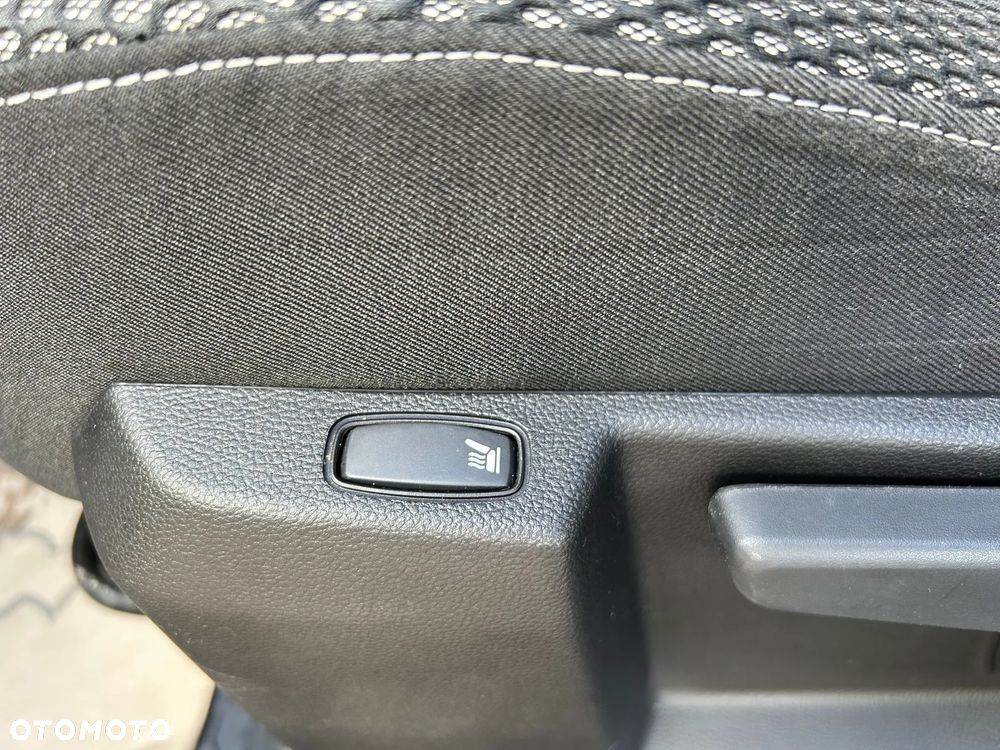 Dacia Duster SCe 115 4WD Prestige - 16