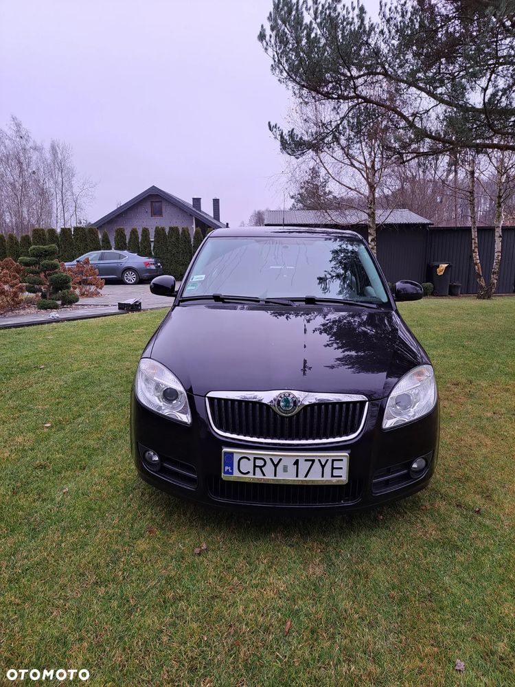 Skoda Fabia 1.2 HTP Ambiente - 11