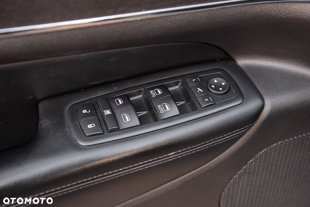 Jeep Grand Cherokee 3.0 CRD Night Eagle - 19