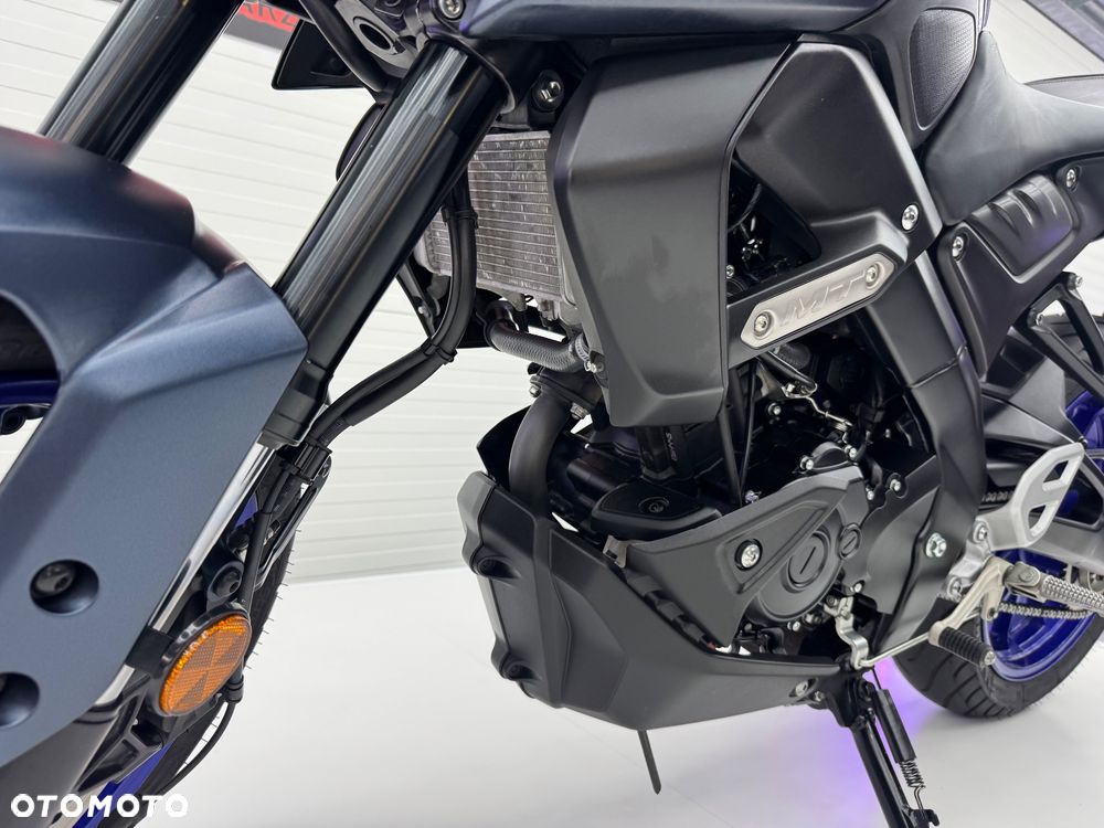 Yamaha MT - 18