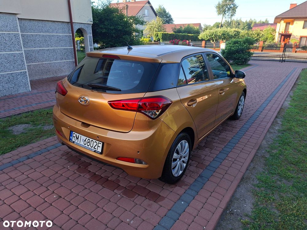 Hyundai i20 - 3