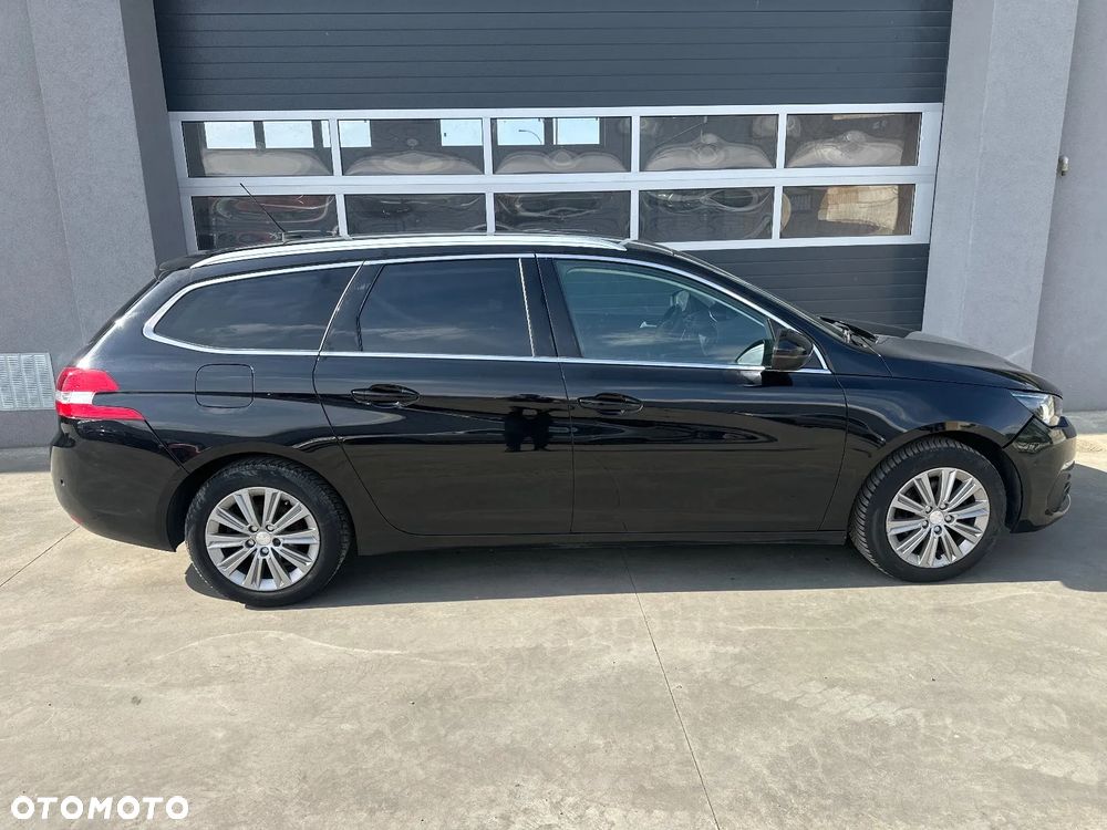 Peugeot 308 1.5 BlueHDi Allure Pack S&S EAT8 - 6