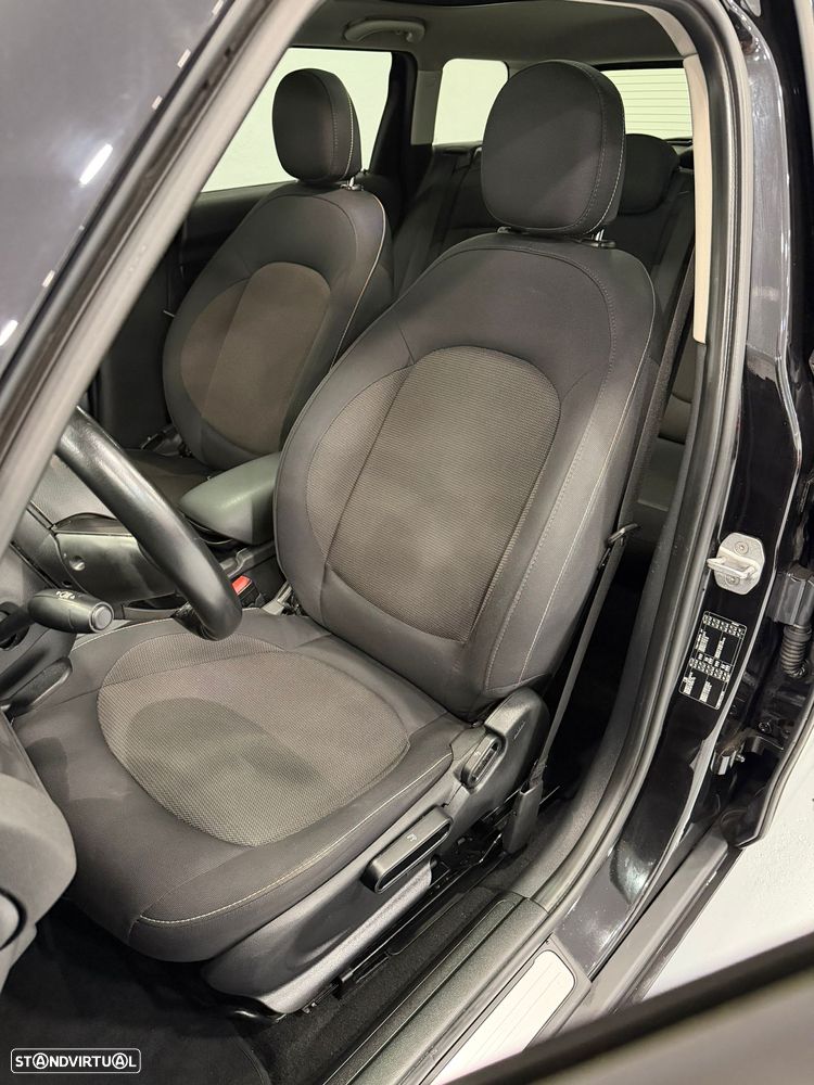 MINI Clubman One D Essential - 9