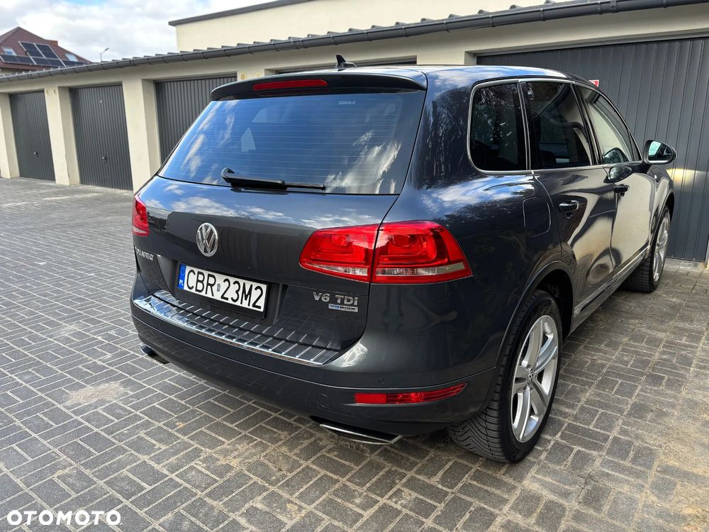 Volkswagen Touareg 3.0 V6 TDI BMT - 4