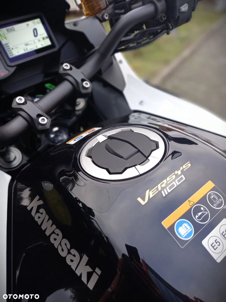Kawasaki Versys 1000 - 8