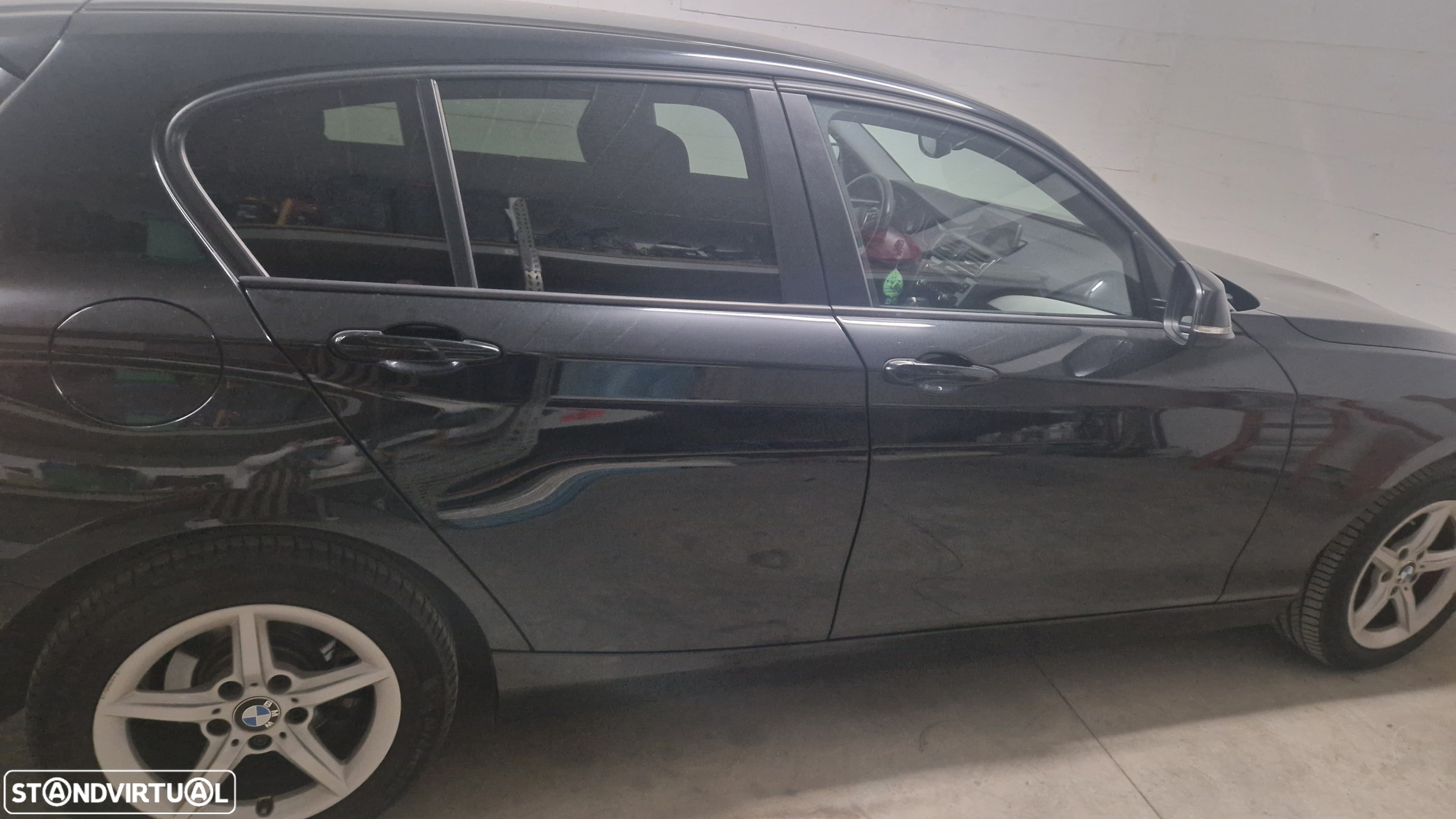 BMW 116 d Auto - 12