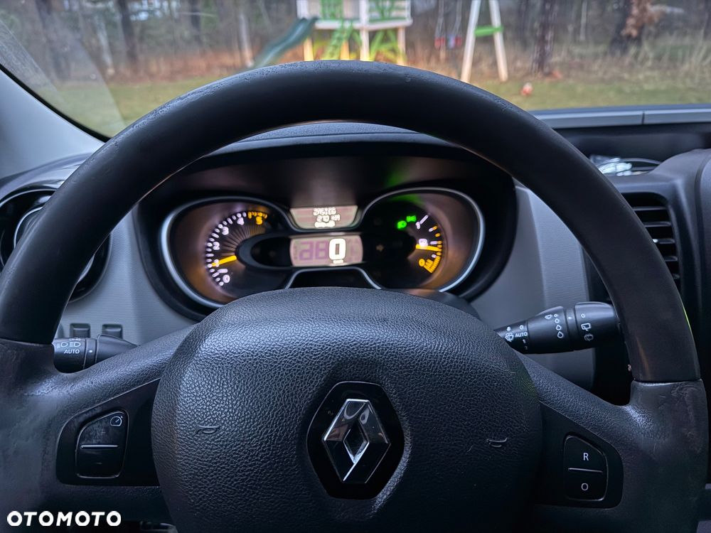 Renault Trafic - 6