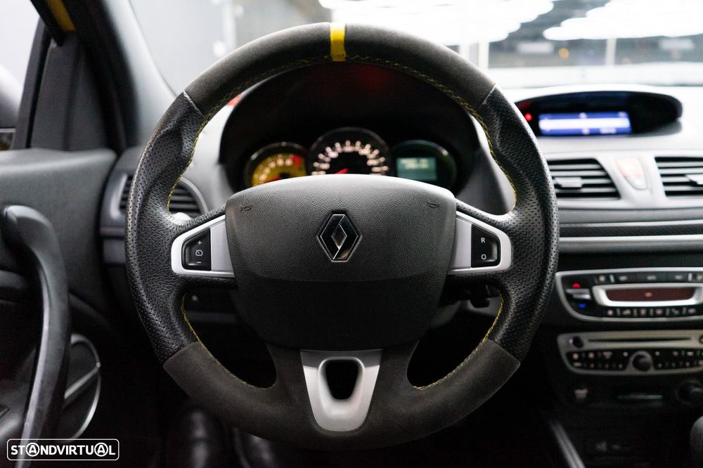 Renault Mégane Coupe 2.0 T 16V RS - 5