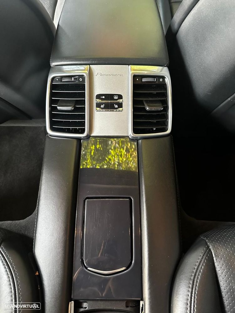Porsche Panamera S PDK - 26