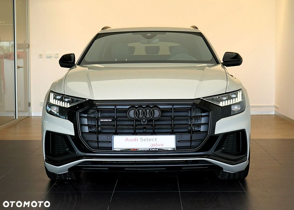 Audi Q8 - 5