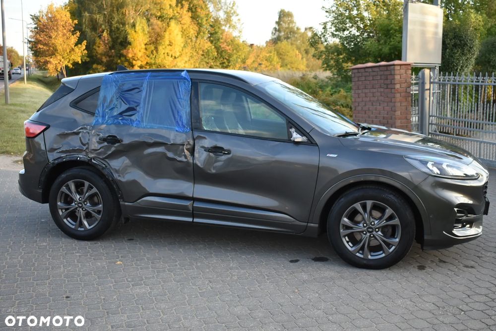 Ford Kuga 2.0 EcoBlue Hybrid ST-LINE - 4